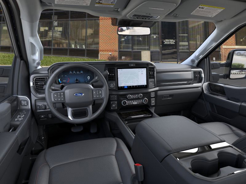2025 Ford F-250 photo 2
