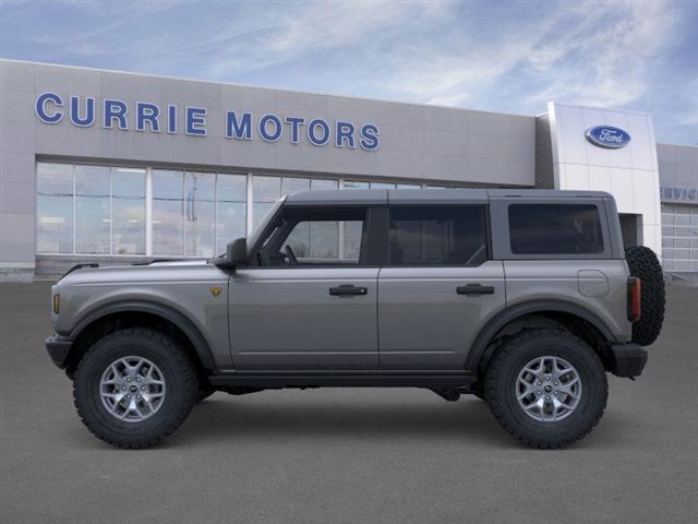 2025 Ford Bronco Badlands photo 3