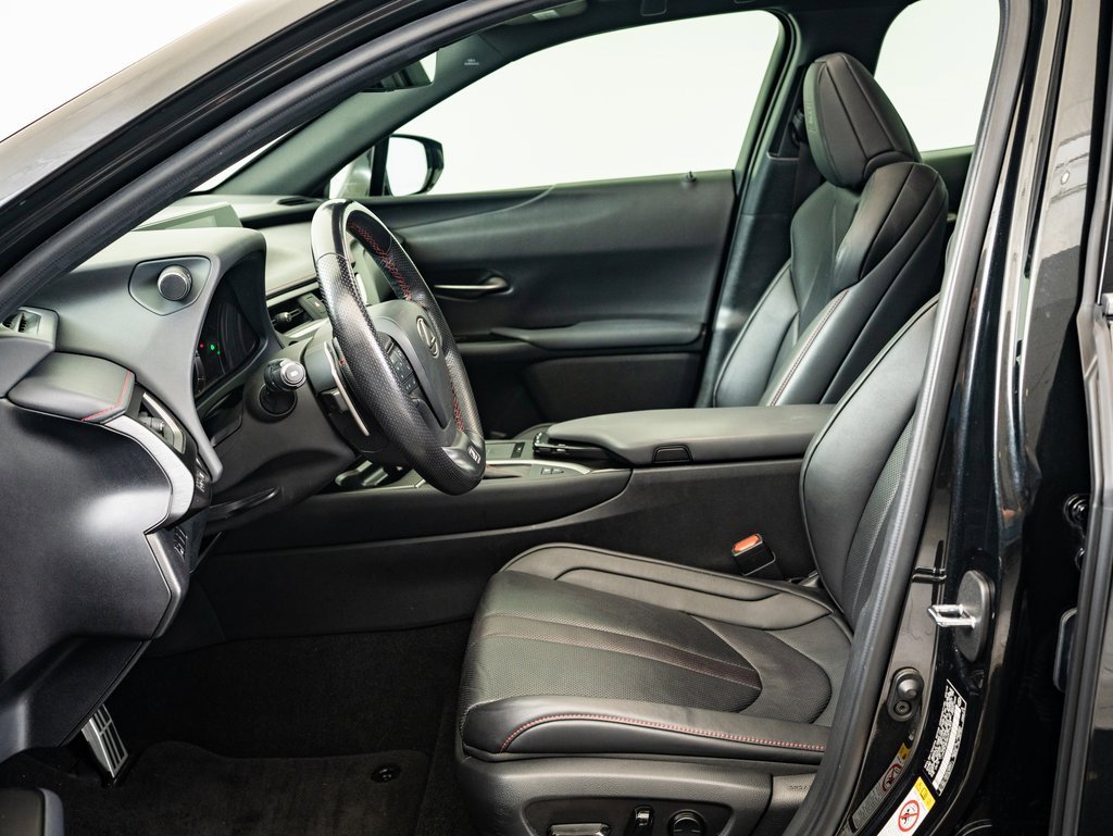2019 Lexus UX 250h F SPORT photo 21