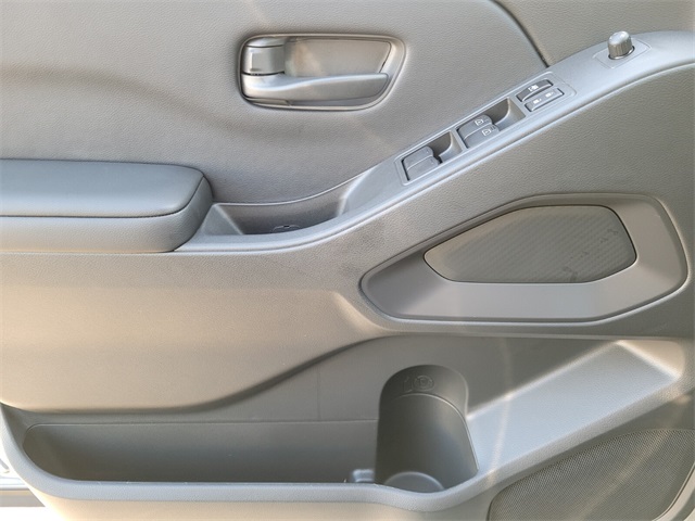 2026 Nissan Frontier Crew Cab SV photo 19