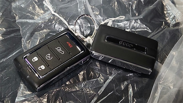 2025 Jeep Grand Cherokee L Altitude - Photo 15