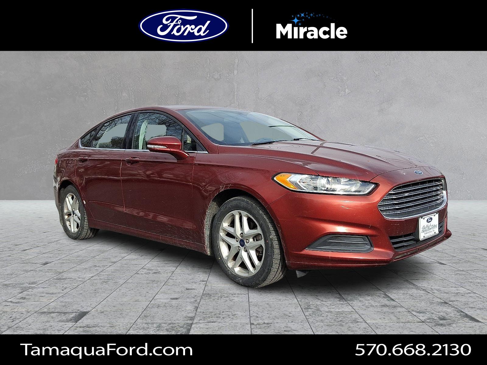 2014 Ford Fusion SE's photo