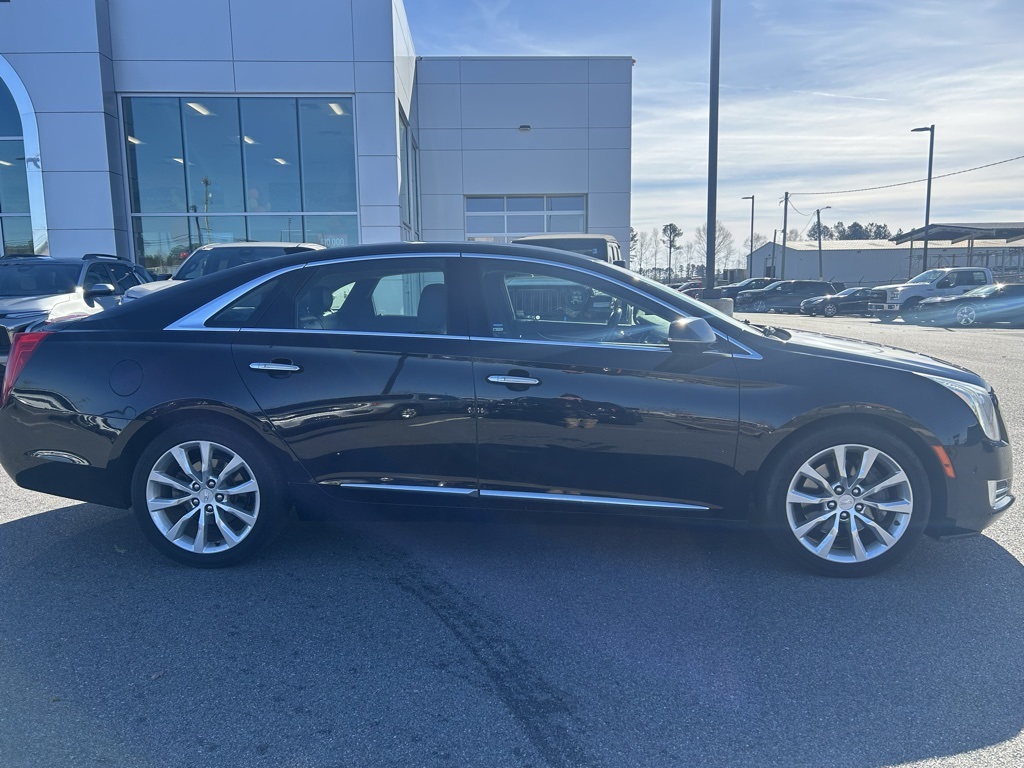 Used 2017 Cadillac XTS Luxury with VIN 2G61M5S38H9175484 for sale in Franklin, VA