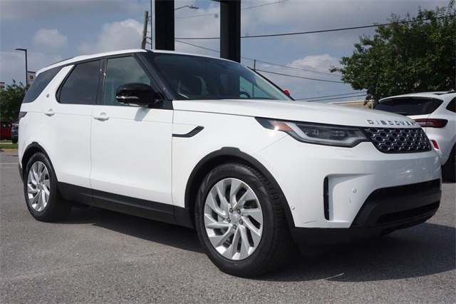 2024 Land Rover Discovery S photo 29