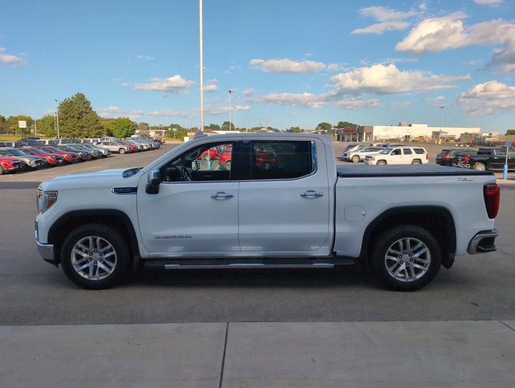 2019 Gmc Sierra SLT photo 4