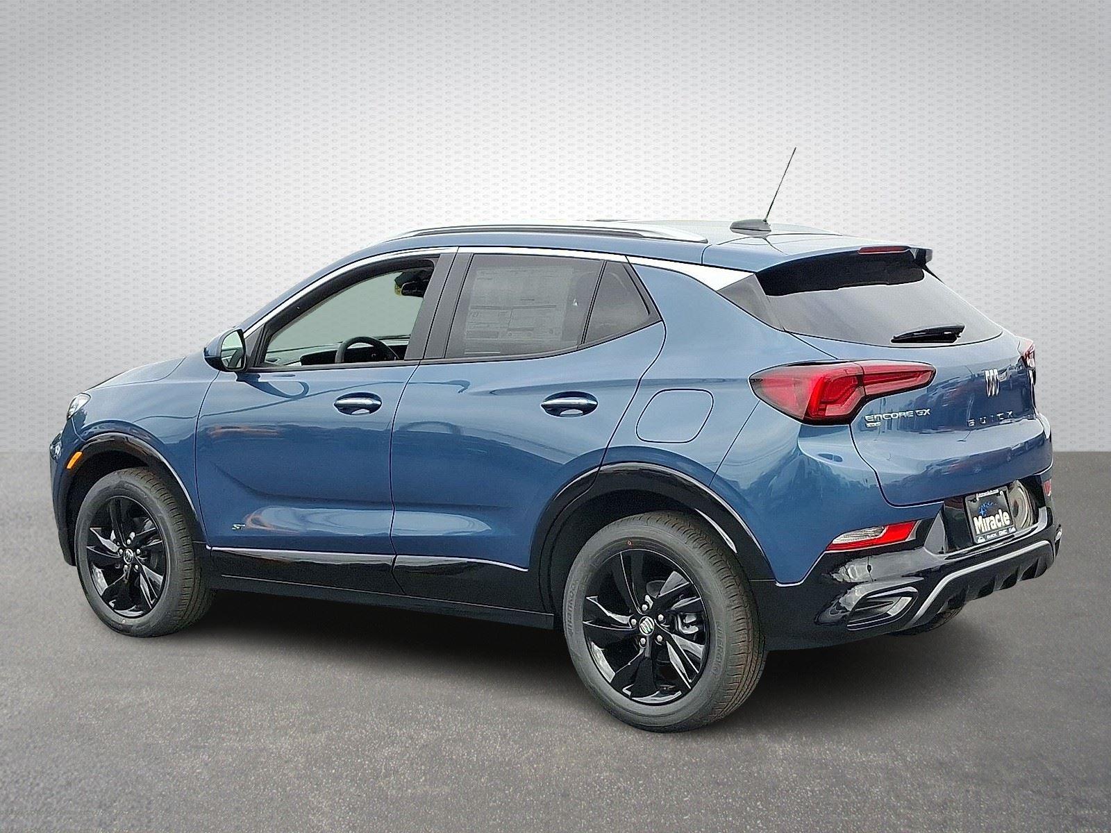 2026 Buick Encore GX Sport Touring photo 2