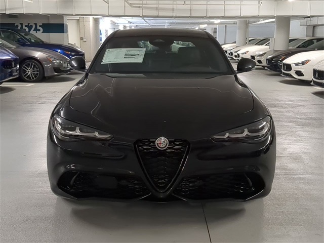 2025 Alfa Romeo Giulia SPRINT photo 2