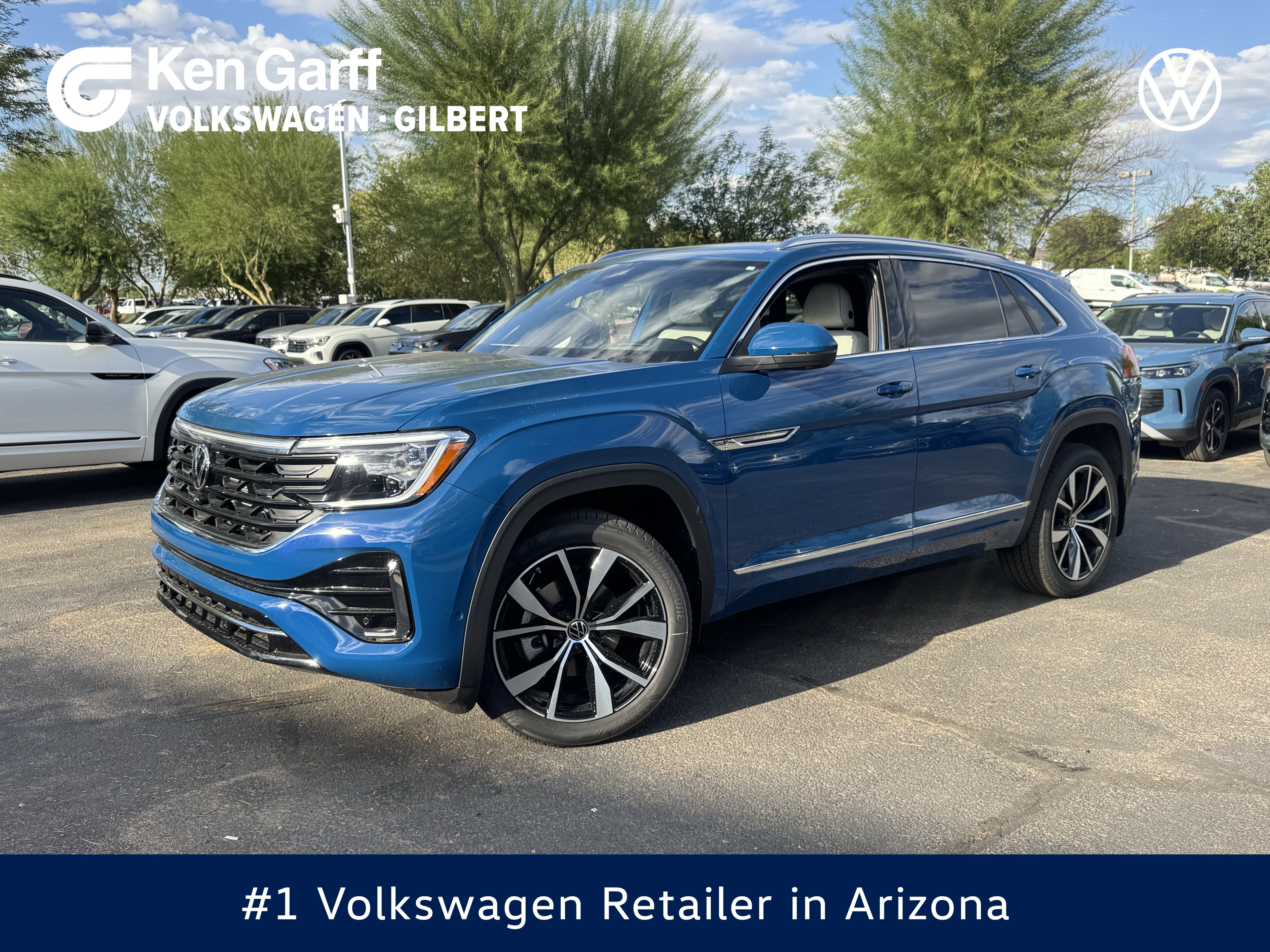 2026 Volkswagen Atlas Cross Sport SEL Premium R-LINE's photo