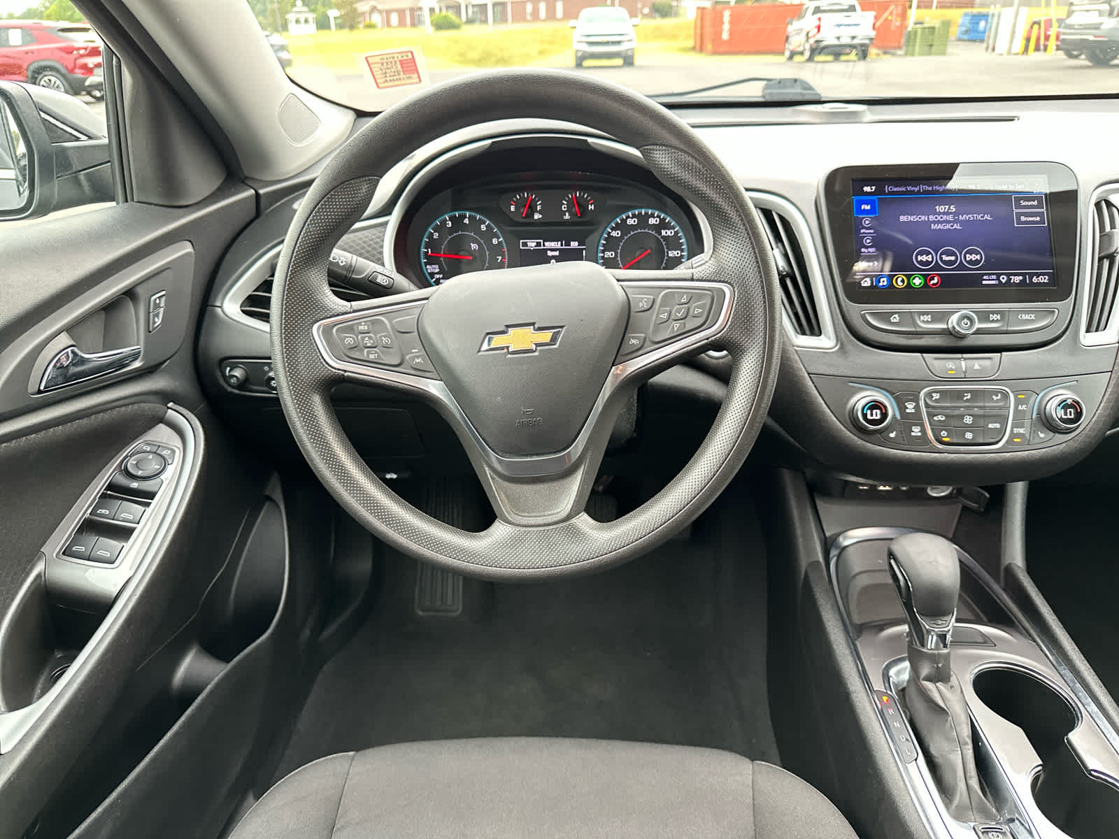 2023 Chevrolet Malibu 1LT photo 11