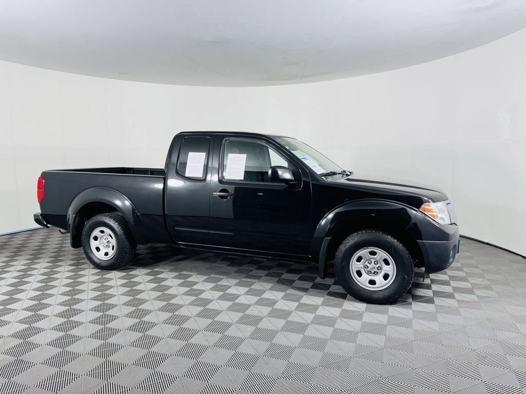 2019 Nissan Frontier S photo 2