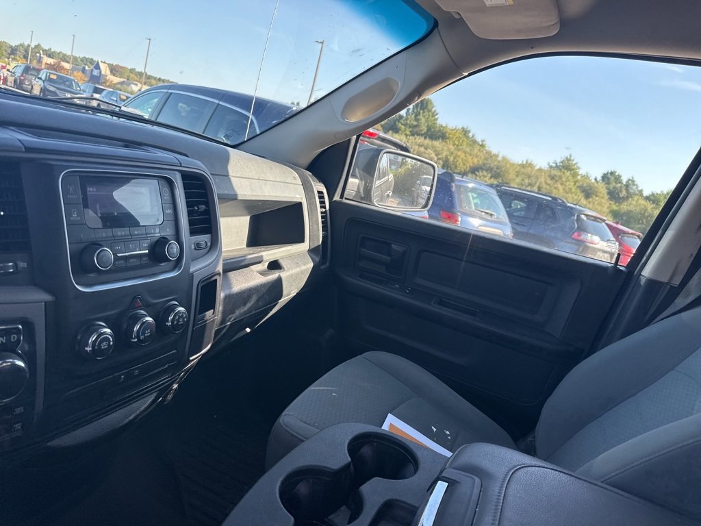 2018 Ram 1500 Express photo 27