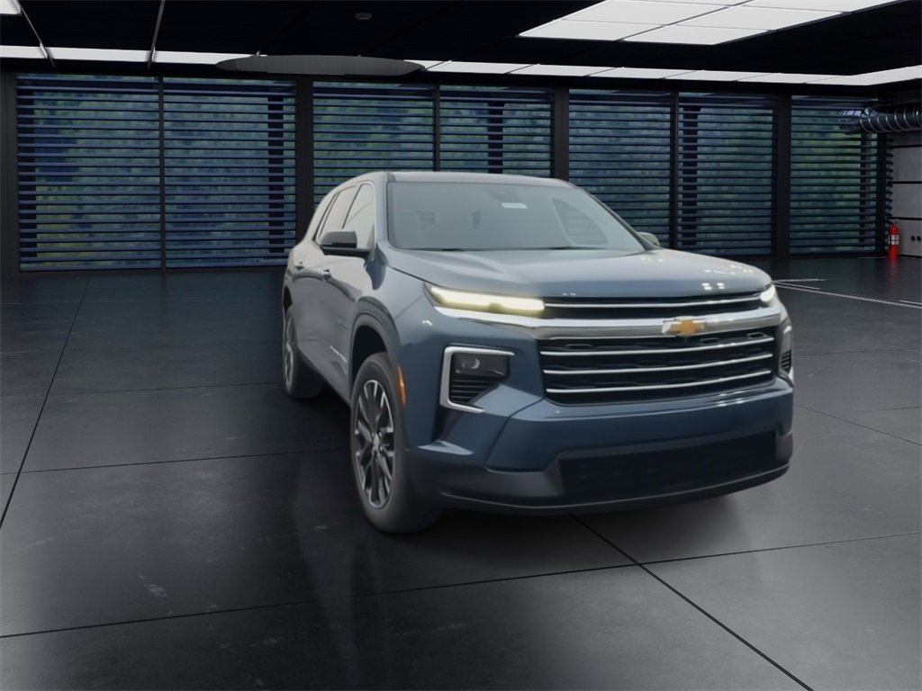 2026 Chevrolet Traverse photo 3