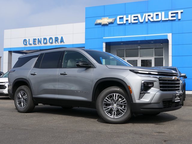 2026 Chevrolet Traverse LT's photo