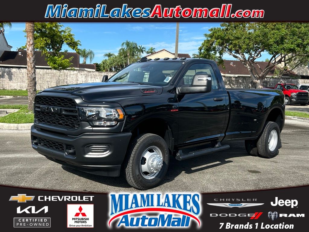 2024 RAM Ram 3500 Pickup Tradesman's photo