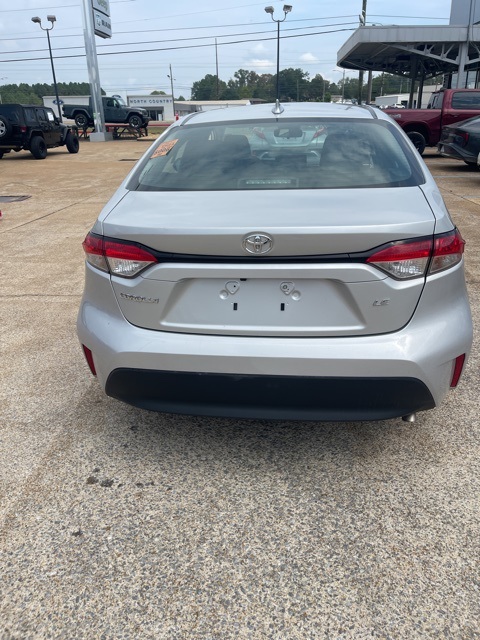 2024 Toyota Corolla LE photo 4