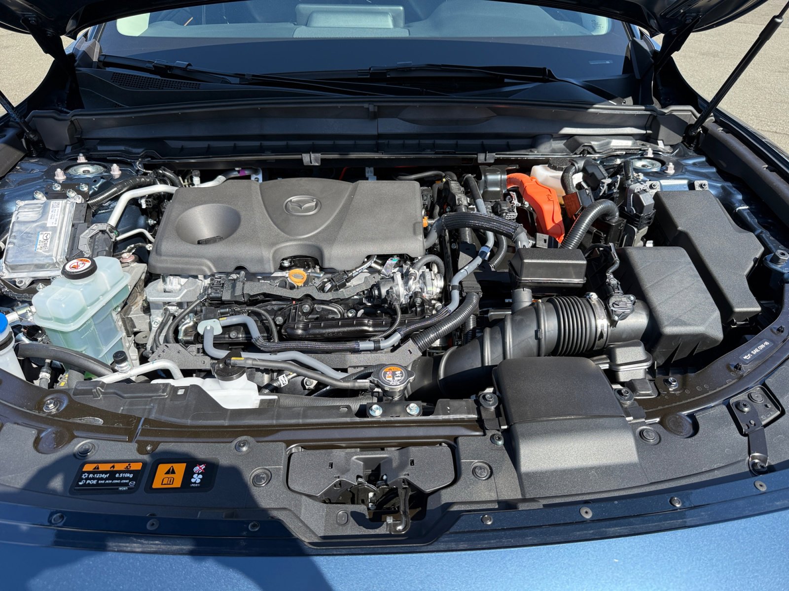 2025 Mazda CX-50 Premium photo 17