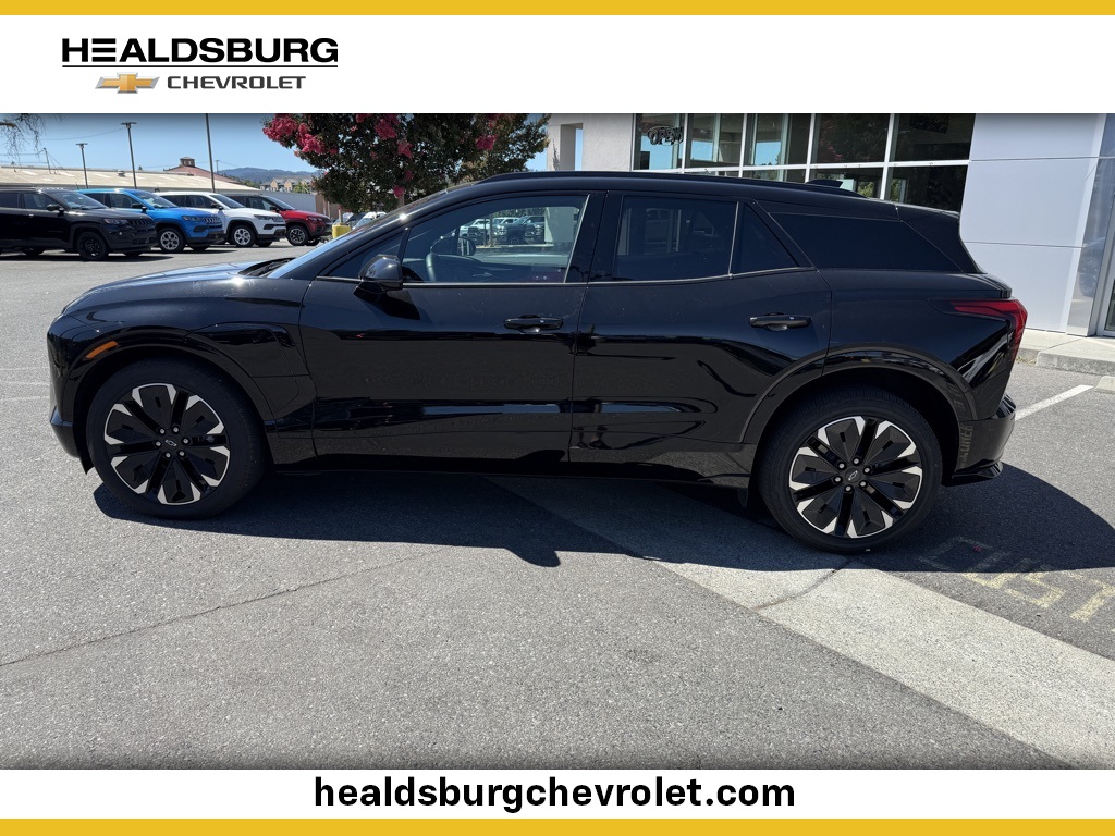 Used 2024 Chevrolet Blazer EV RS with VIN 3GNKDCRJ8RS290950 for sale in Healdsburg, CA