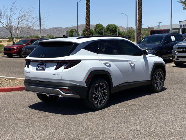 2025 Hyundai Tucson Hybrid Limited photo 3