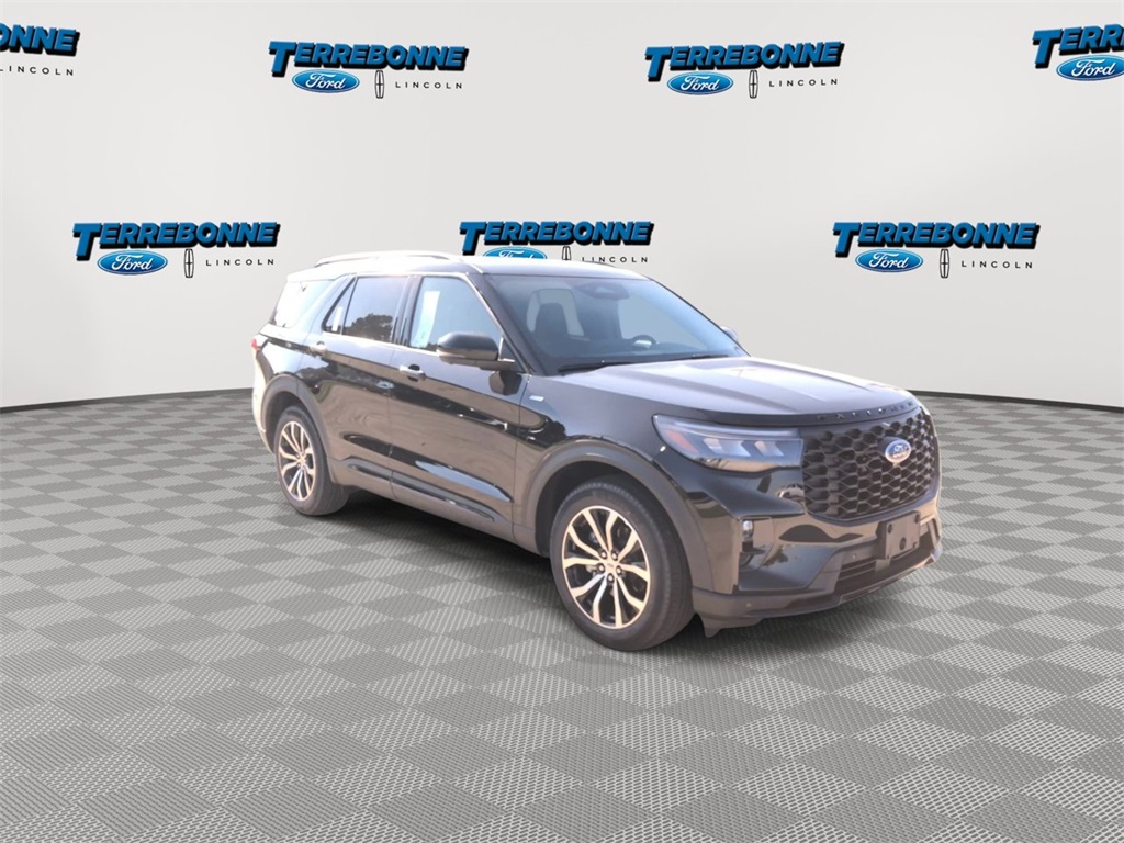 2025 Ford Explorer ST-Line photo 2