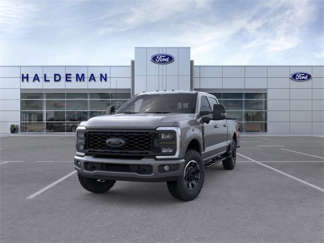 2025 Ford F-350 photo 2