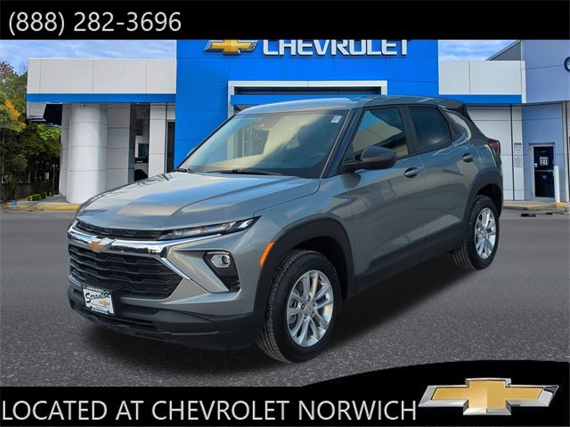 2026 Chevrolet Trailblazer LS's photo