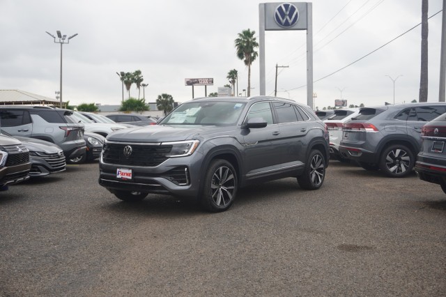 2025 Volkswagen Atlas Cross Sport SEL Premium R-LINE's photo