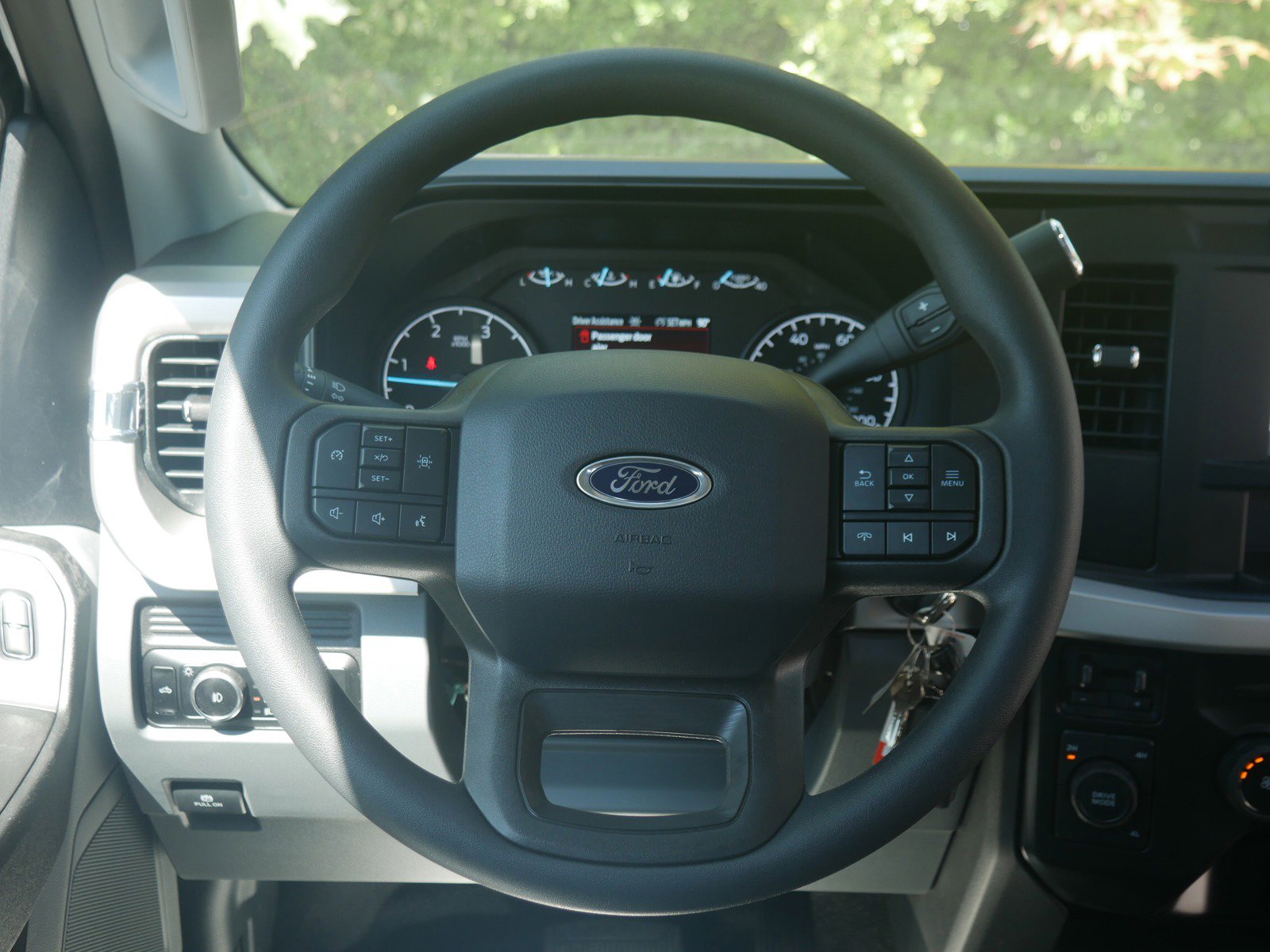 2024 Ford F-350 XL photo 5