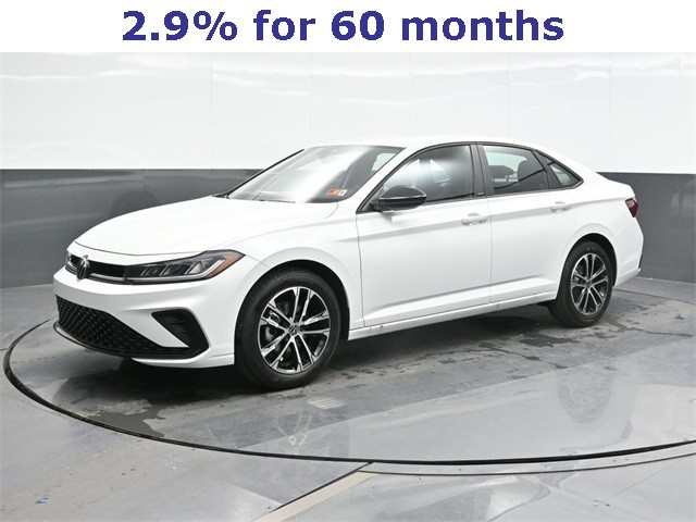 2025 Volkswagen Jetta Sport's photo