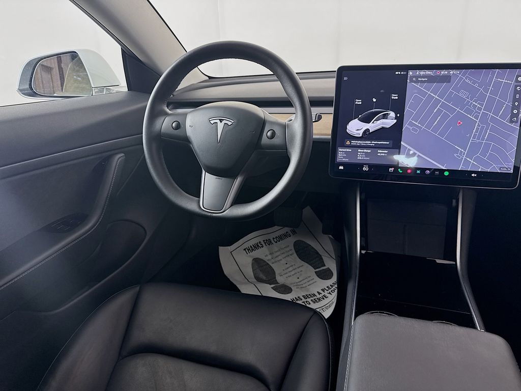 2020 Tesla Model 3 Standard Range Plus photo 20