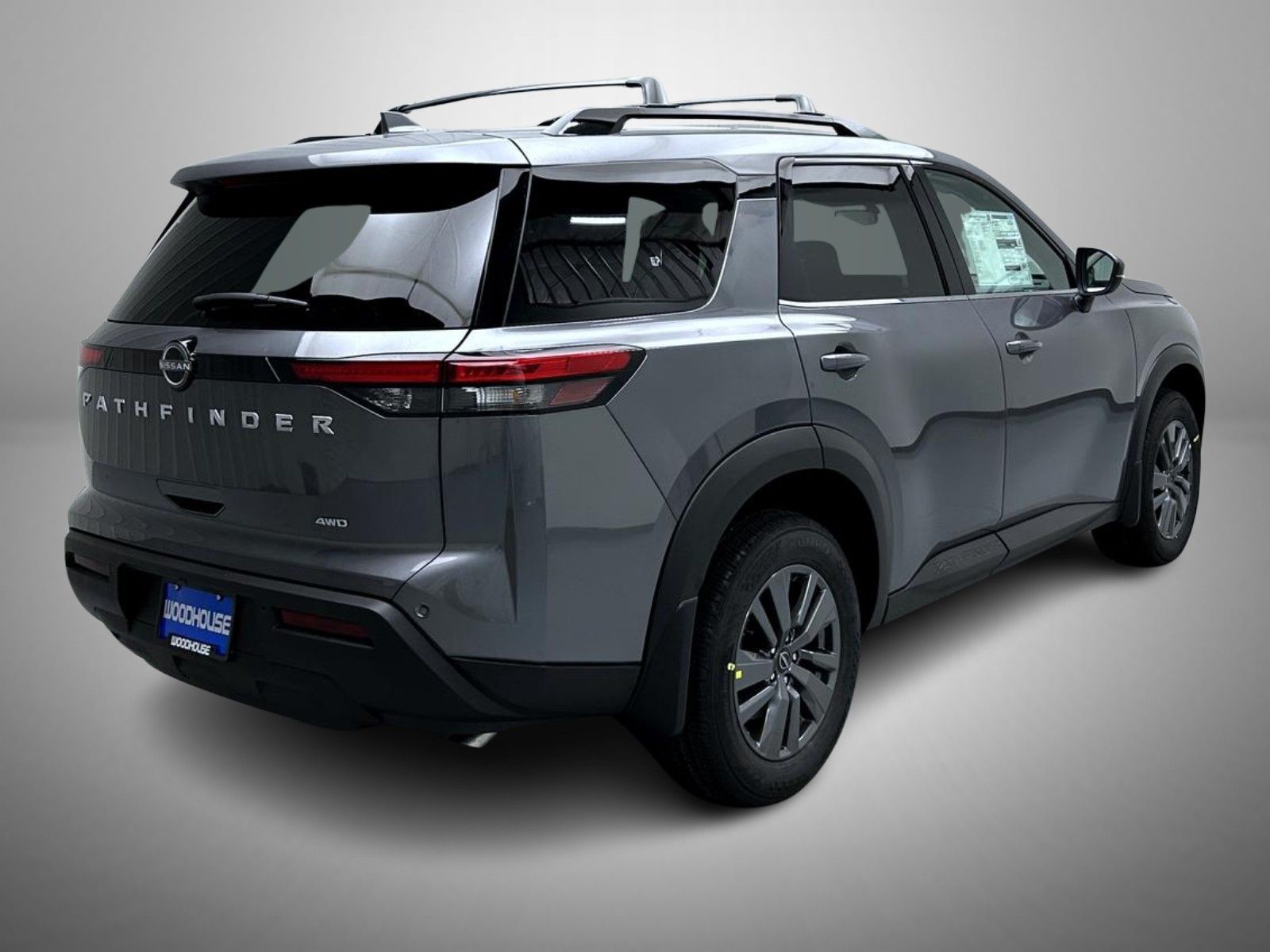 2025 Nissan Pathfinder SV photo 5