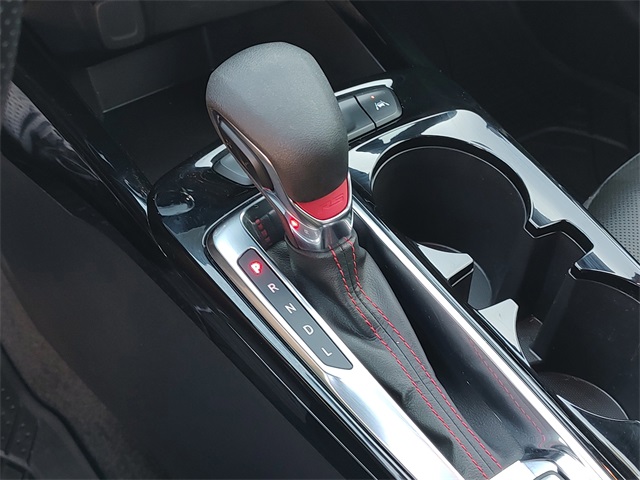 2025 Chevrolet Trax photo 15
