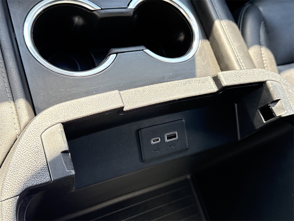 2023 Chevrolet Tahoe LT photo 28