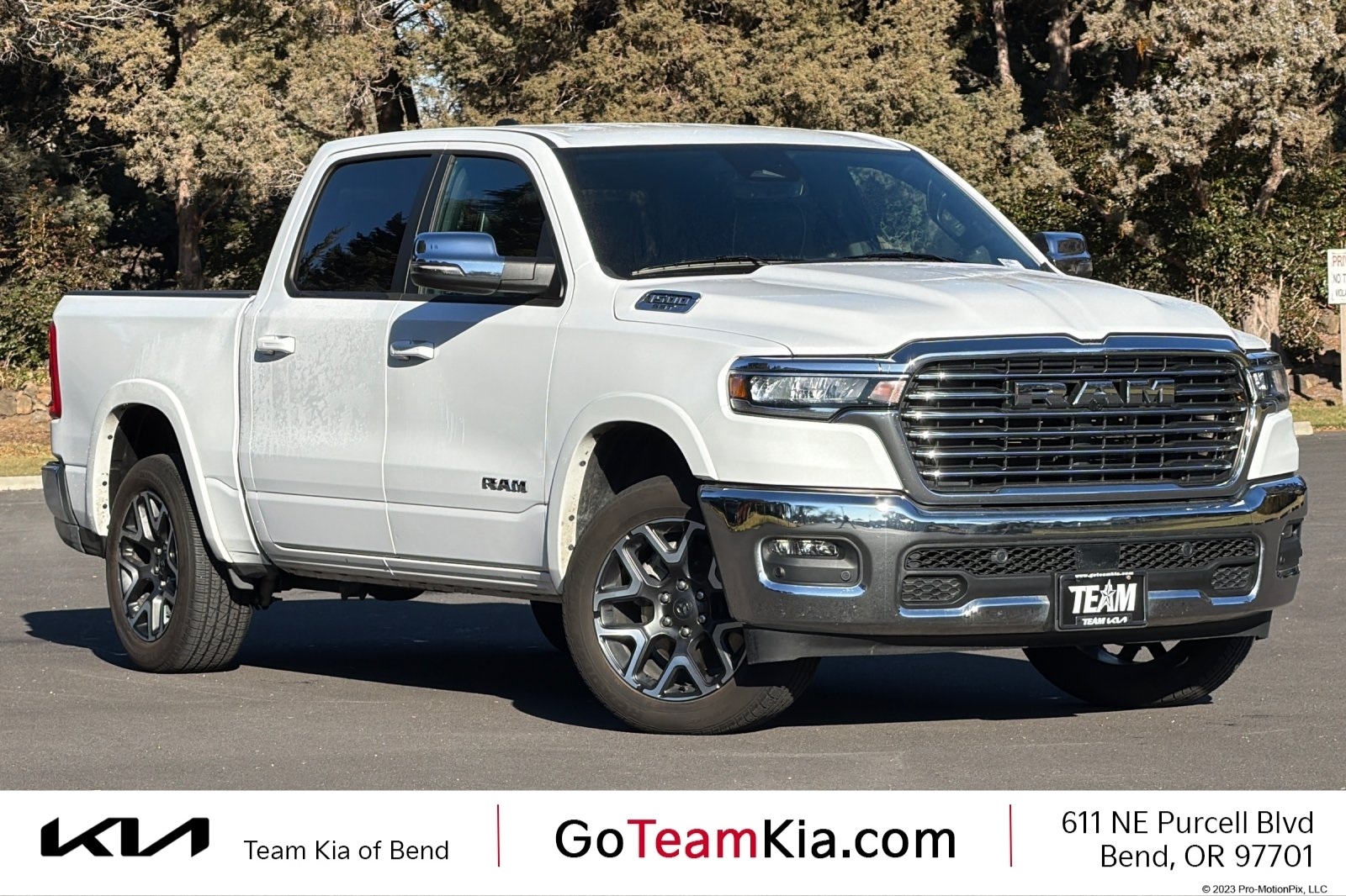 2025 RAM Ram 1500 Pickup Laramie's photo