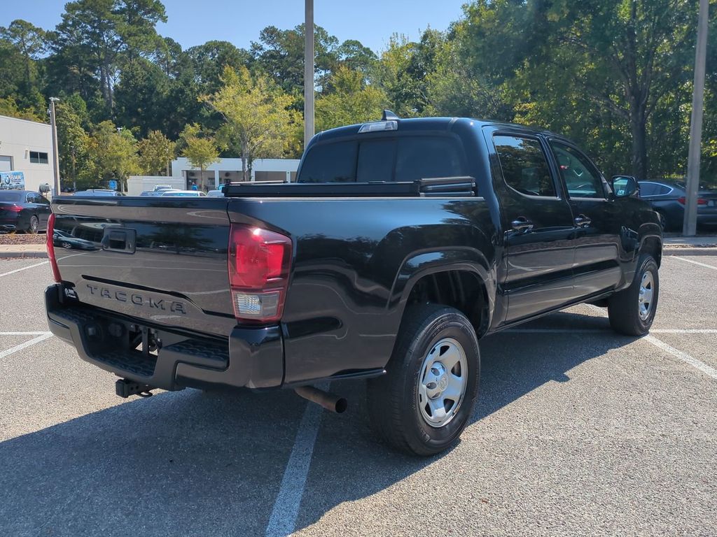 2021 Toyota Tacoma SR5 photo 3