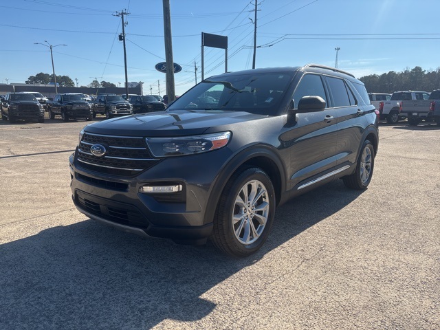 2020 Ford Explorer XLT photo 4