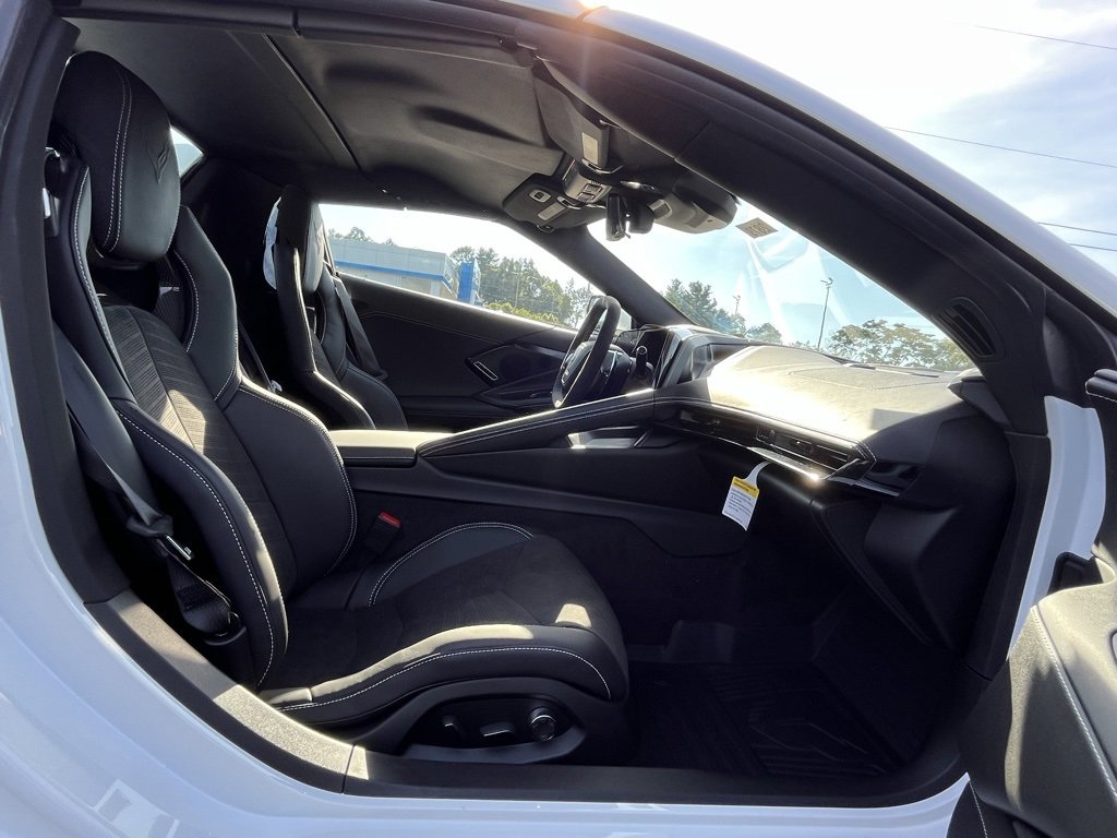 2026 Chevrolet Corvette Stingray 2LT photo 16
