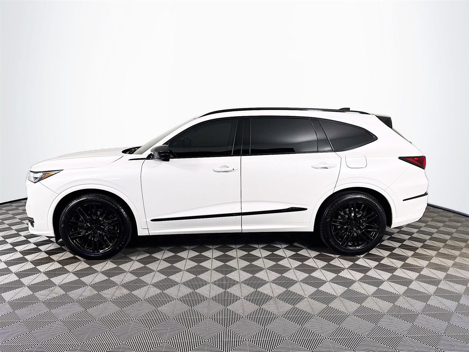 2026 Acura MDX Sport Advance photo 4