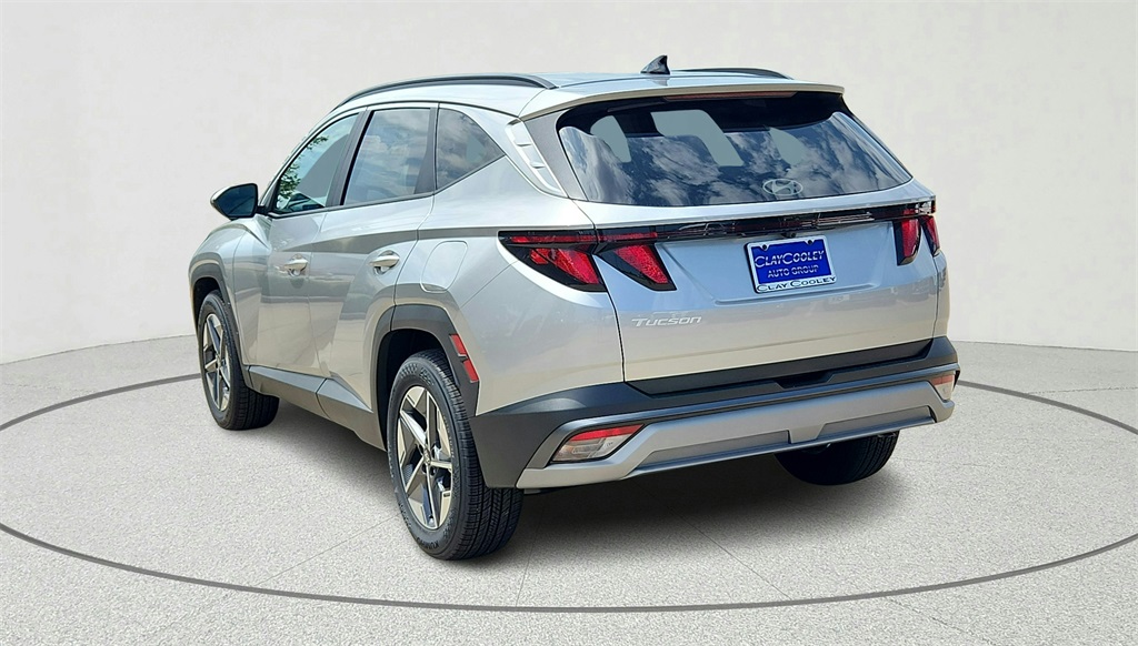 2025 Hyundai Tucson SEL photo 17