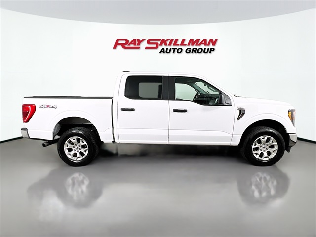2023 Ford F-150 XLT photo 8