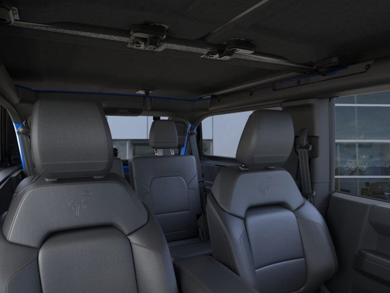 2024 Ford Bronco Badlands photo 12