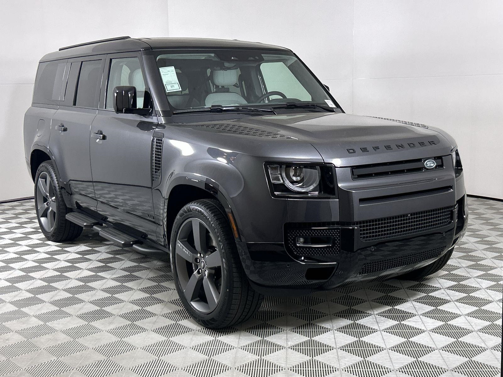 2025 Land Rover Defender 130 V8 photo 7