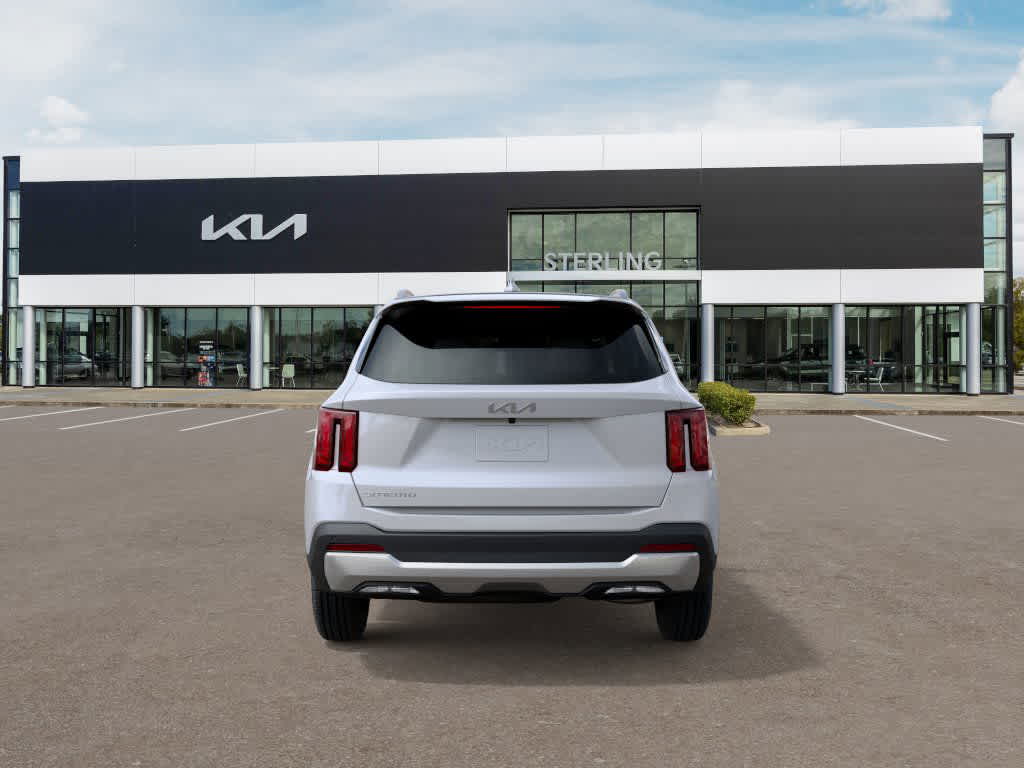 2025 Kia Sorento S photo 3