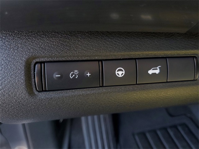 2024 Nissan Pathfinder SL photo 18