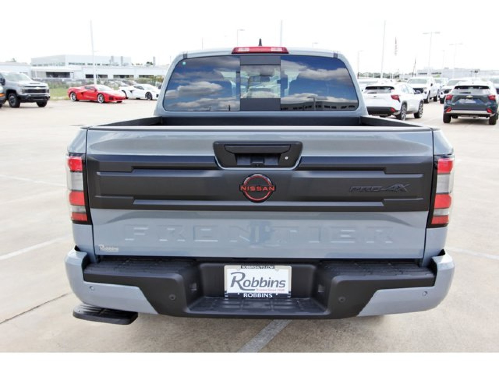 2025 Nissan Frontier Crew Cab PRO-4X® Gray at Robbins Nissan