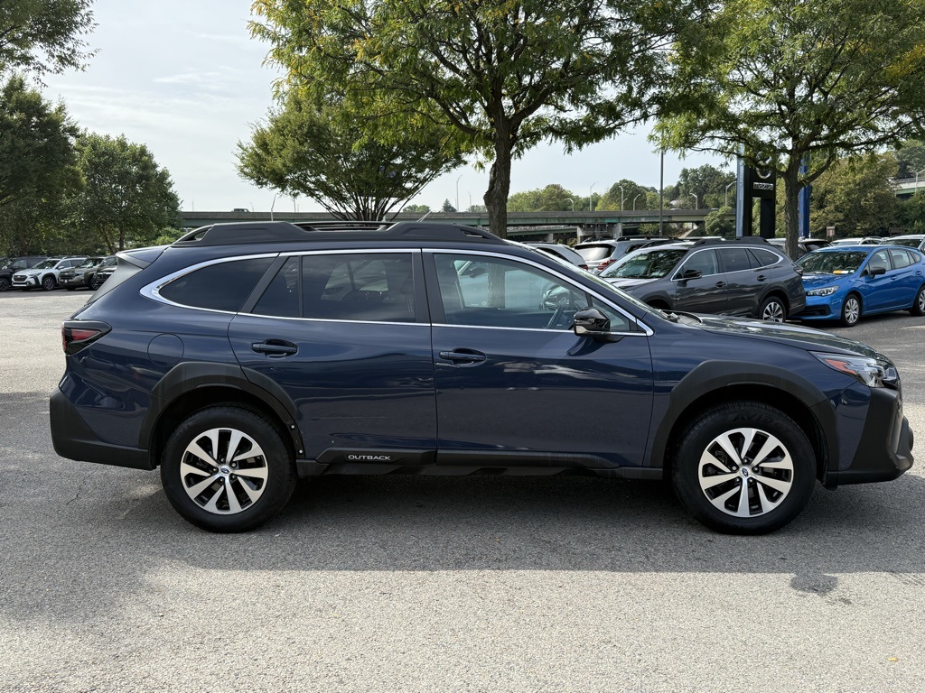 2023 Subaru Outback Premium photo 4