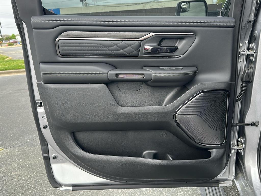 2025 Ram 1500 Limited photo 20