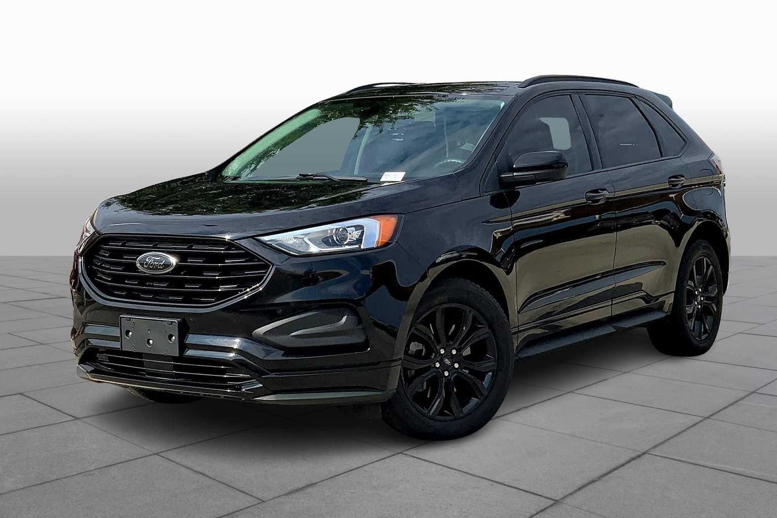 2022 Ford Edge SE photo 2
