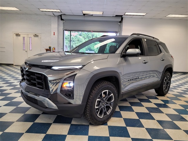 2025 Chevrolet Equinox ACTIV photo 3