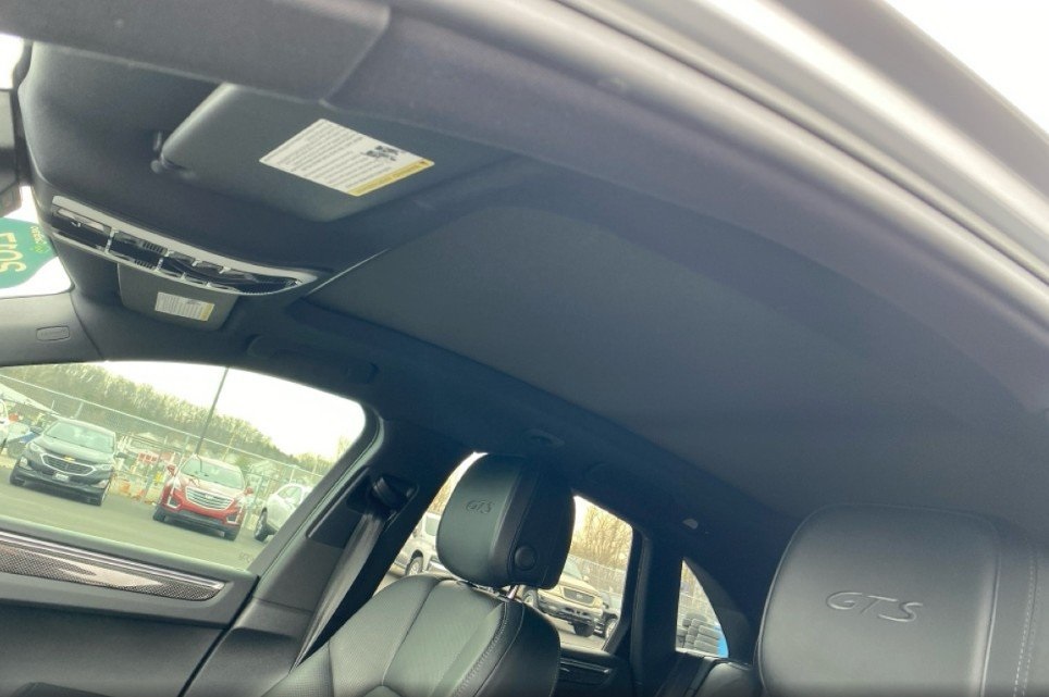 2017 PORSCHE MACAN - Image 10