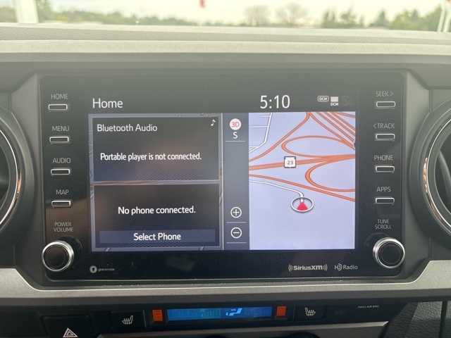 2022 Toyota Tacoma TRD Off-Road photo 8